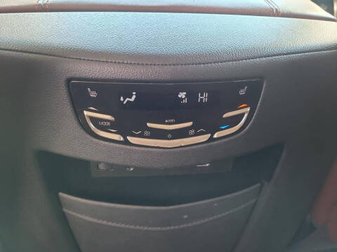 2020 Cadillac Escalade Premium Luxury