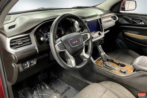 2017 GMC Acadia SLE-2