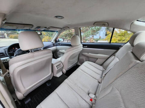 2012 Subaru Legacy 2.5i