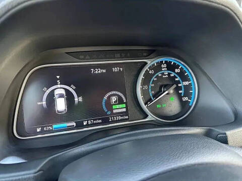 2020 Nissan LEAF SV