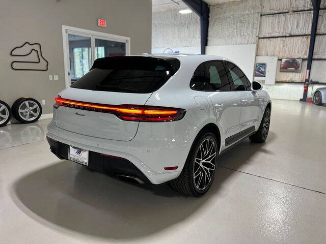 2023 Porsche Macan