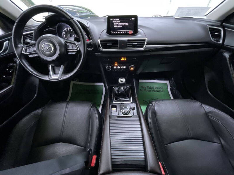 2018 Mazda MAZDA3 Grand Touring