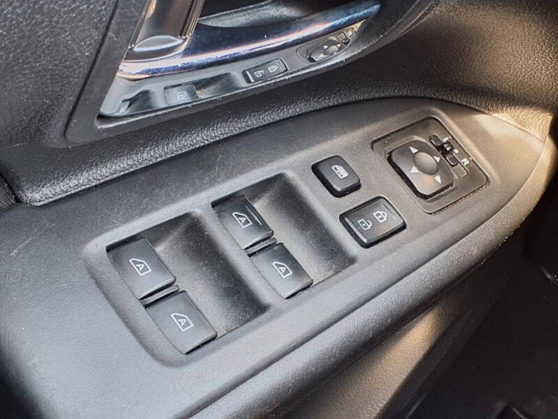 2020 Mitsubishi Outlander ES