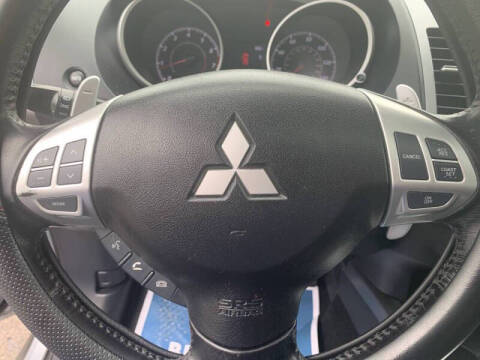 2011 Mitsubishi Outlander SE