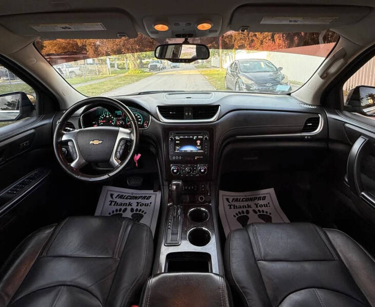 2017 Chevrolet Traverse LT