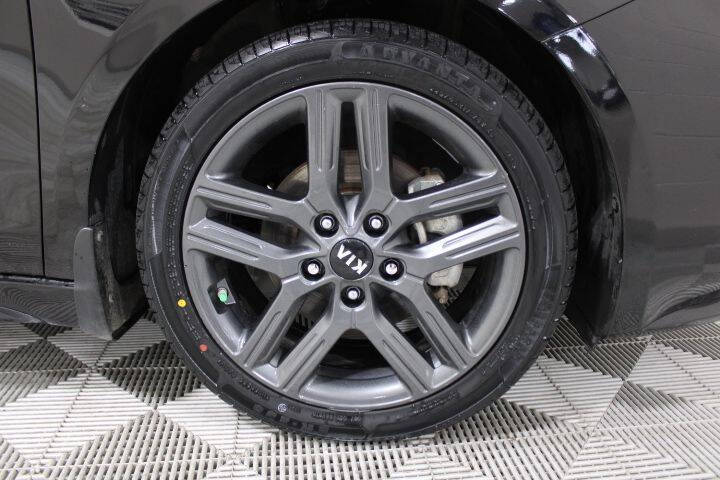 2021 Kia Forte GT Line