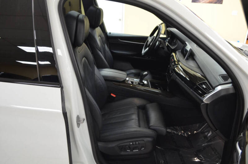 2015 BMW X5 xDrive50i