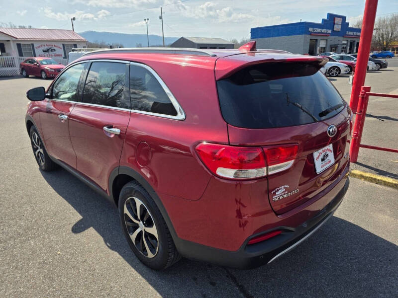 2017 Kia Sorento EX V6