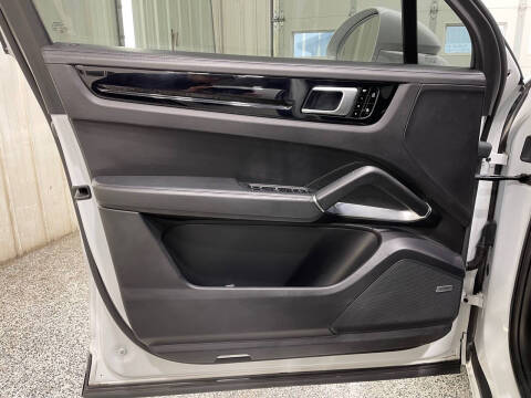 2021 Porsche Cayenne Turbo