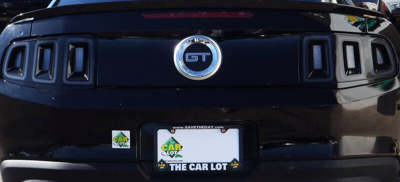 2011 Ford Mustang GT Premium