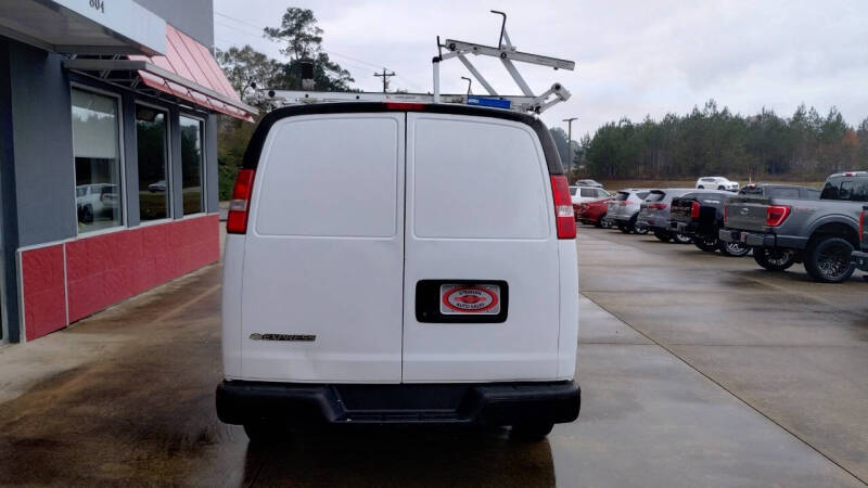 2021 Chevrolet Express 2500