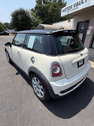 2011 MINI Cooper S