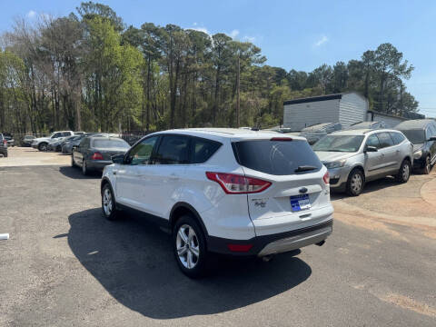 2015 Ford Escape SE