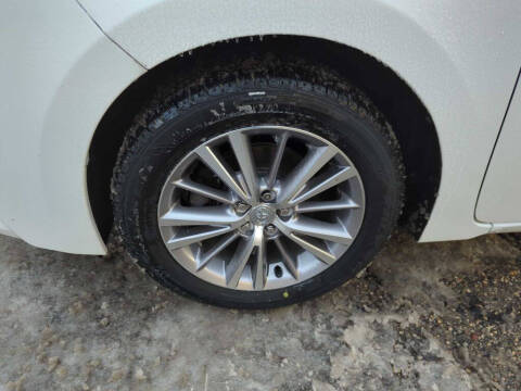 2015 Toyota Corolla LE Plus