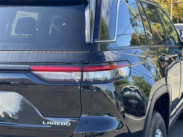 2025 Jeep Grand Cherokee Laredo X