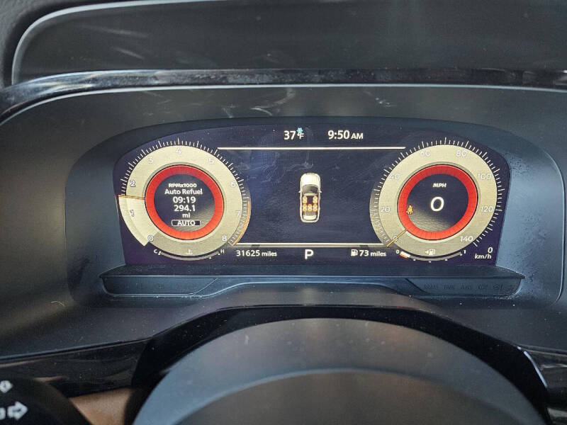 2022 Nissan Pathfinder Platinum