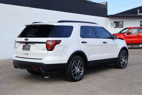 2017 Ford Explorer Sport