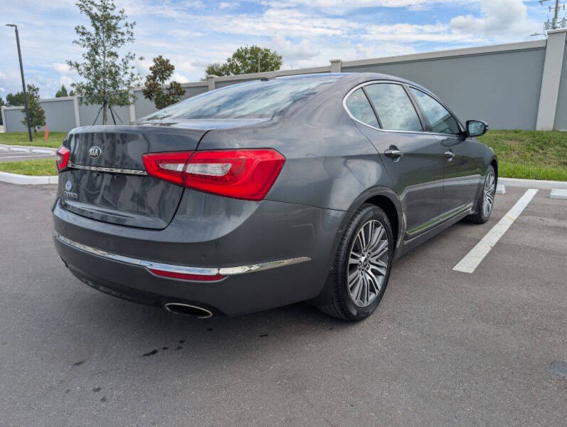 2014 Kia Cadenza Premium