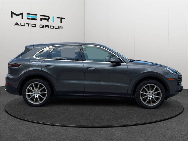 2022 Porsche Cayenne