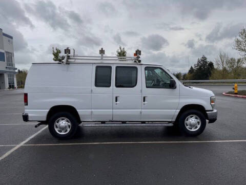 2011 Ford E-Series E-250