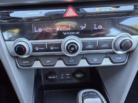 2020 Hyundai Elantra