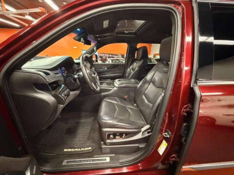 2017 Cadillac Escalade ESV Platinum