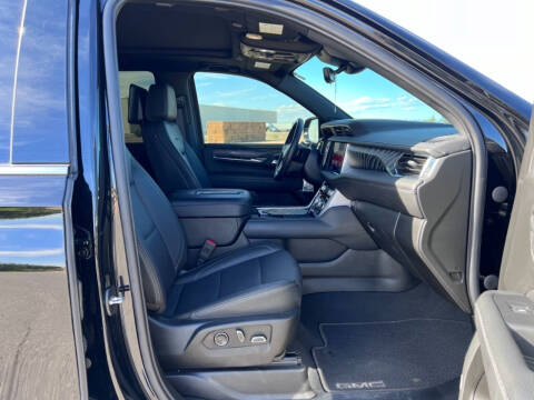 2023 GMC Yukon Denali