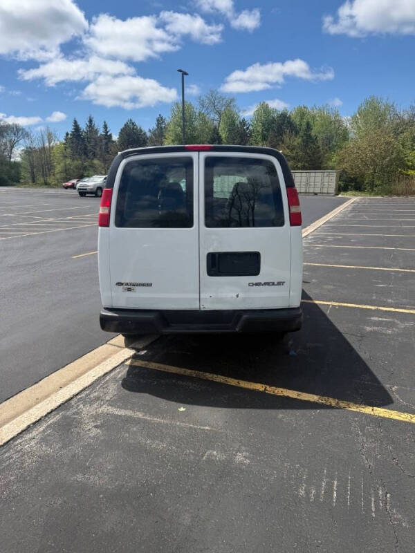 2005 Chevrolet Express 2500