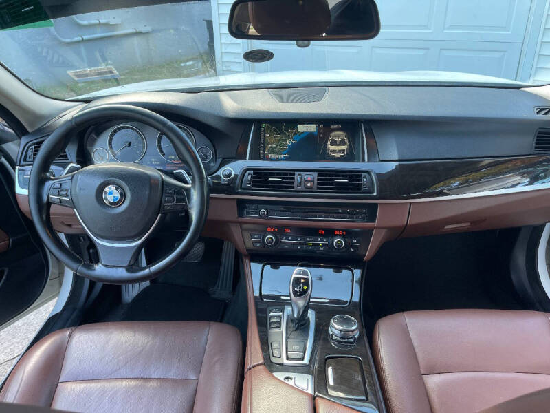 2016 BMW 5 Series 528i xDrive