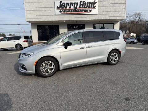 2024 Chrysler Pacifica for sale at Jerry Hunt Supercenter in Lexington NC