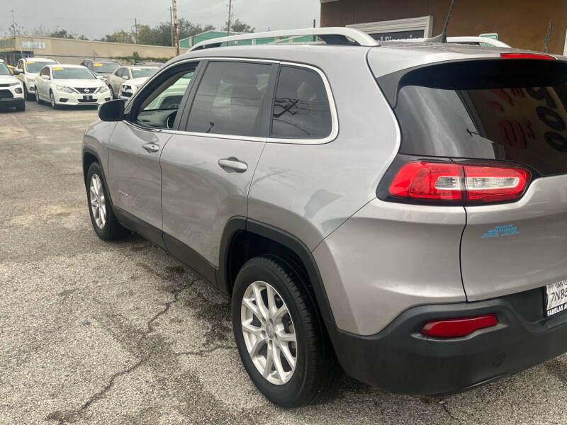 2017 Jeep Cherokee Latitude