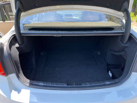 2015 BMW 3 Series 320i