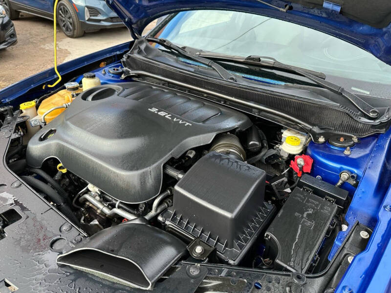 2014 Dodge Avenger SE