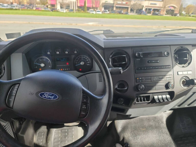 2011 Ford F-650 Super Duty