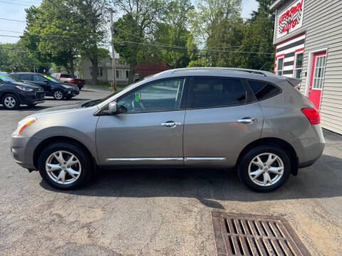 2011 Nissan Rogue SV