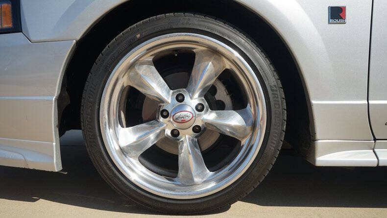 2003 Ford Mustang