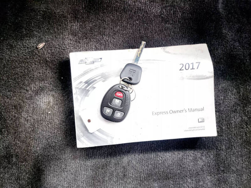 2018 Chevrolet Express LT 2500