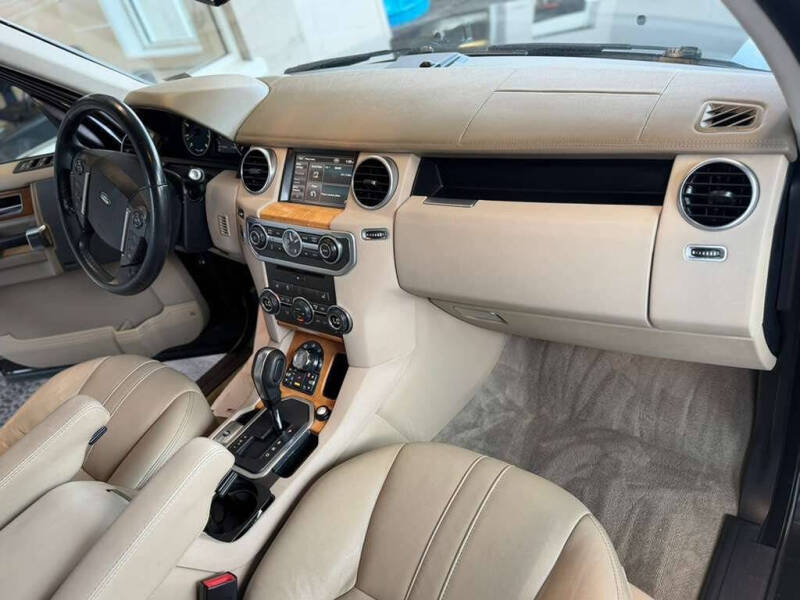 2012 Land Rover LR4