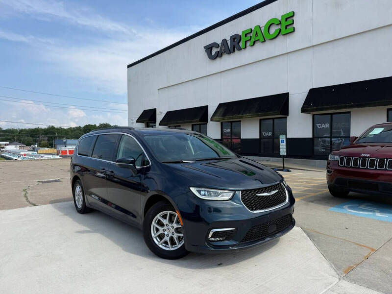 2022 Chrysler Pacifica Touring L