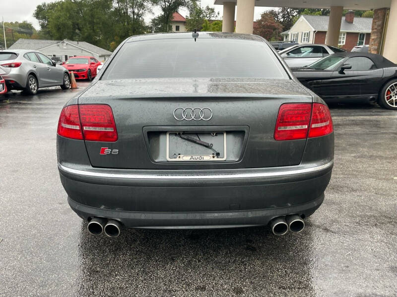 2008 Audi S8 quattro