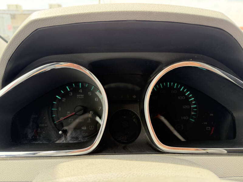 2012 Chevrolet Traverse LS