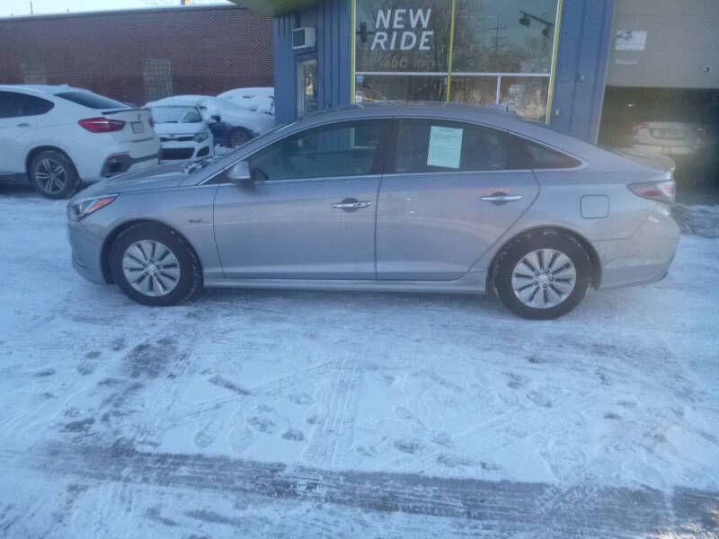 2016 Hyundai Sonata Hybrid Base