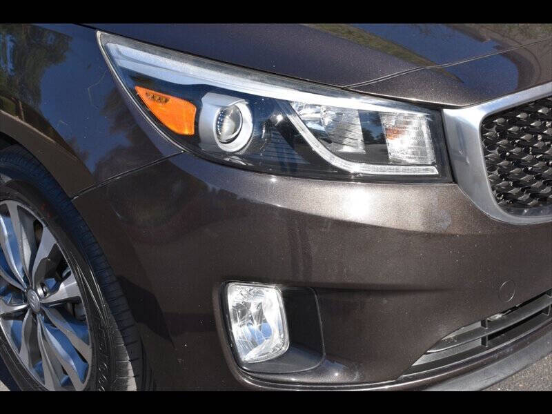 2016 Kia Sedona SX