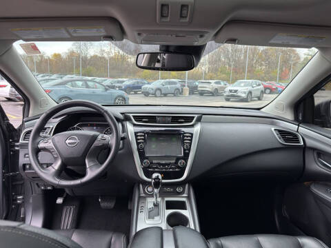 2023 Nissan Murano SL