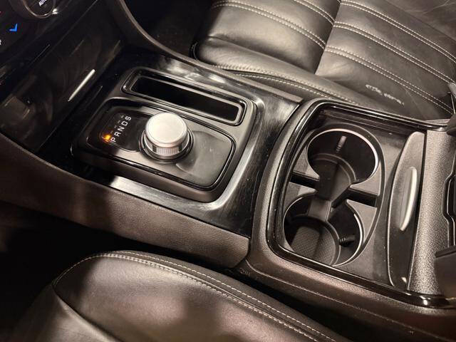 2019 Chrysler 300 S