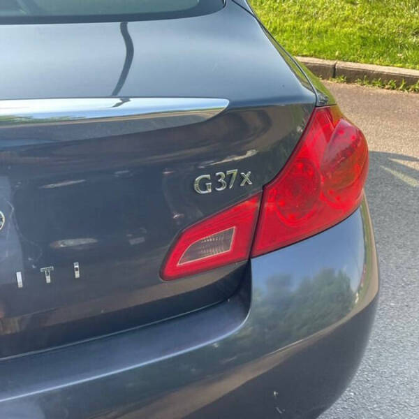 2009 Infiniti G37 Sedan x