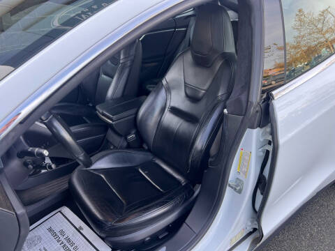 2016 Tesla Model S 85D