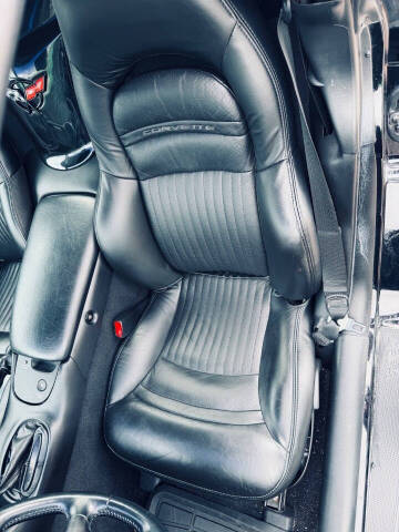 2004 Chevrolet Corvette