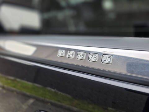 2016 Lincoln Navigator Select