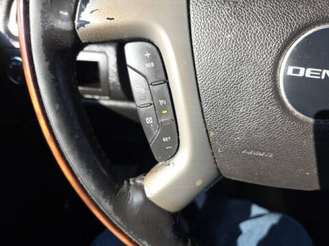 2009 GMC Yukon XL Denali